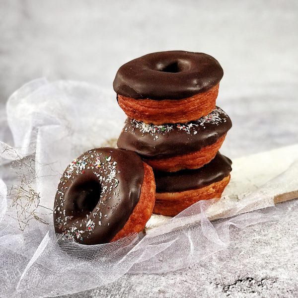 chocolate-doughnuts-3584882